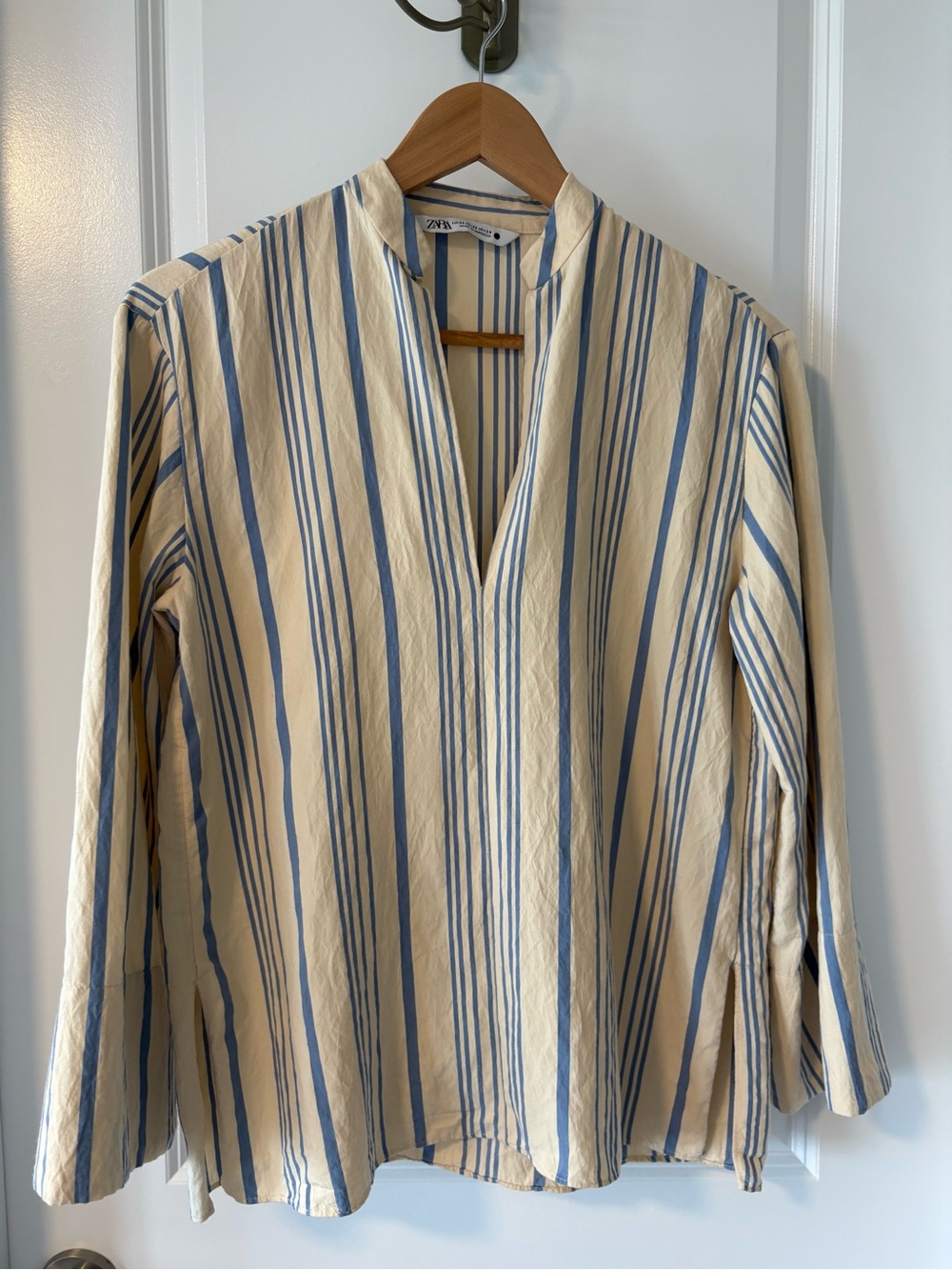 Zara Striped Flowing Blouse Cream Blue Split Neck XS